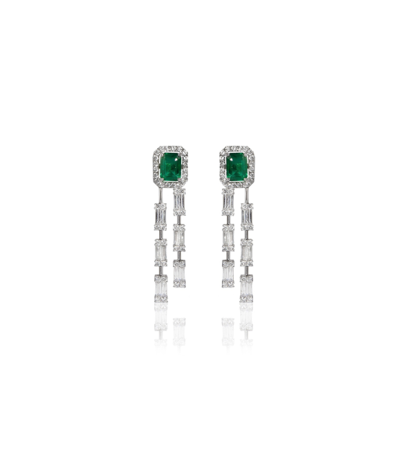 White Gold Earring with Baguette Diamonds and Emerald 03064 by Mentis Collection 