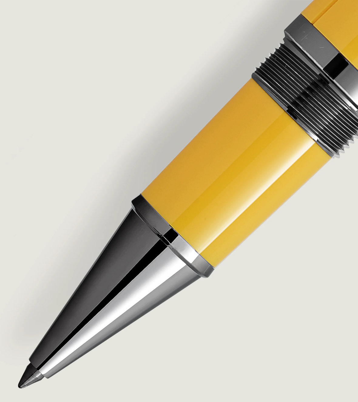 Great Characters Enzo Ferrari Special Edition Giallo Modena Rollerball