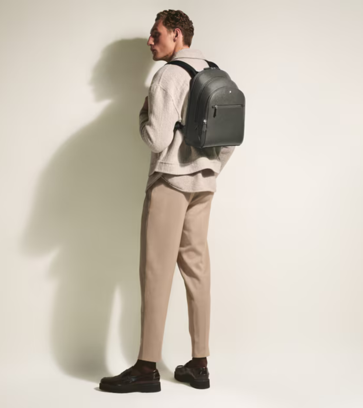Medium Backpack with 3 Compartments in Sartorial Leather