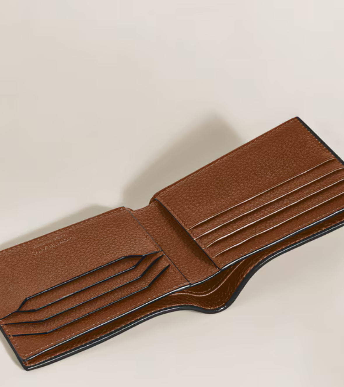Wallet 8cc in Grain Leather
